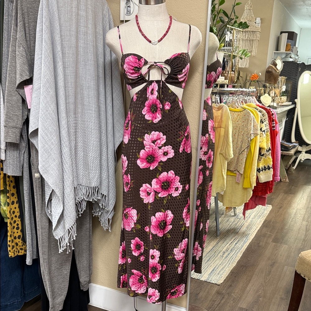 Lovers + Friends Pink Floral Midi Dress